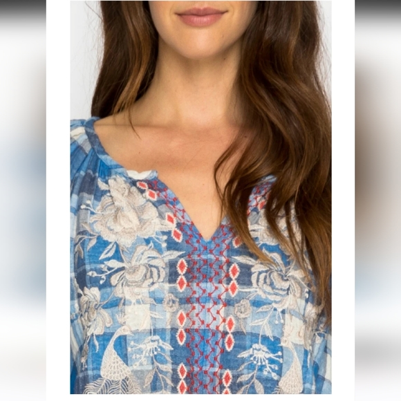 Johnny Was Workshop Surya Split Back Embroidered Top Size M - Picture 4 of 8